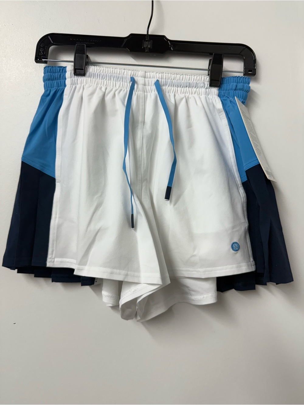 LuluLemon Court Champ Side-Pleat Tennis Short 3” in White/Ocean Wave/Club Blue